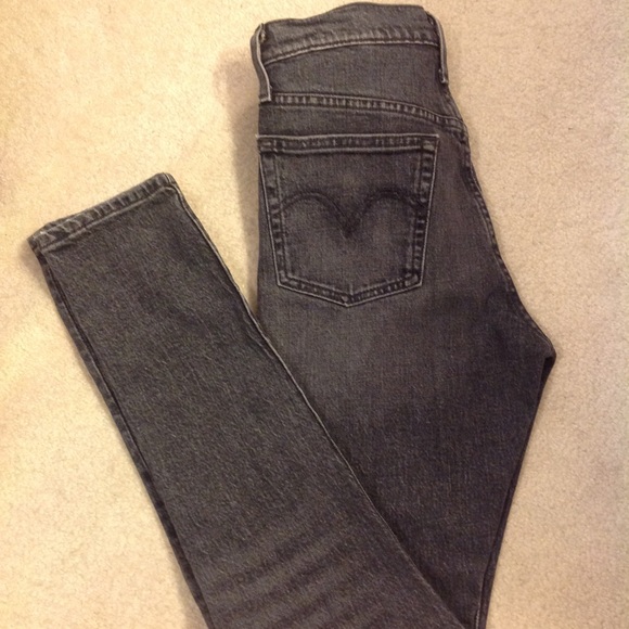 NEW Levi's 501 Skinny Stretch Button-Fly Jeans - Picture 2 of 8